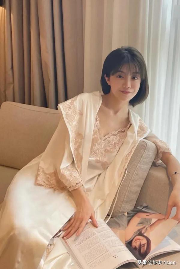 提升幸福感的居家好物｜仙氣滿滿的真絲睡袍分享