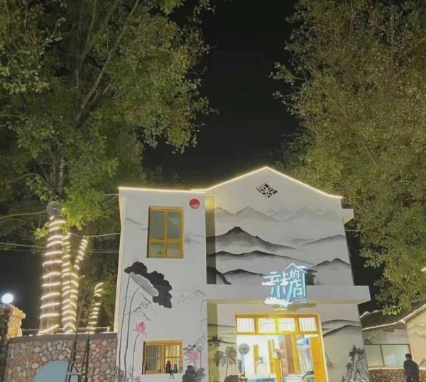 汪涵3年之後在湖南衛視終於又有新綜藝，他的“左膀右臂”也來了