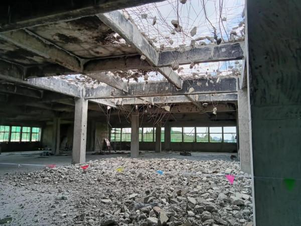 工地裡的二三事 工地裡的二三事