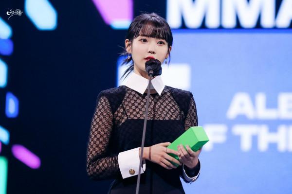IU李智恩獲得韓國第一女solo，實至名歸