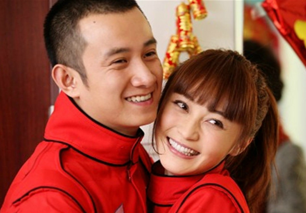 7位“偏愛小鮮肉”的女星，個個神采飛揚，姐弟戀就那麼香？