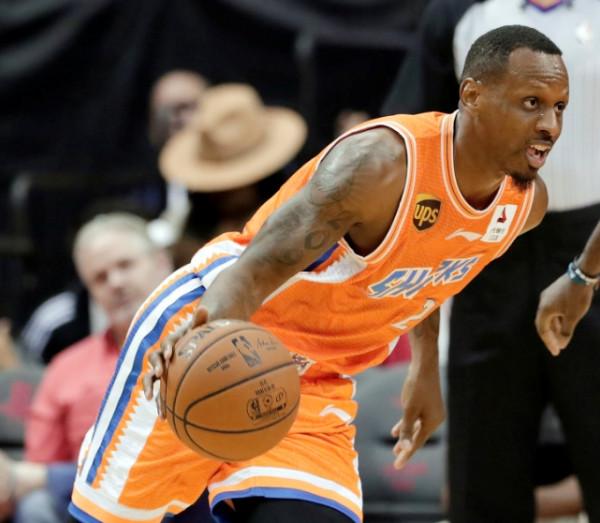 4訊息！遼寧綠衣迴歸，老哈抵賽區，廣東鎖納納利，老馬現身跨年