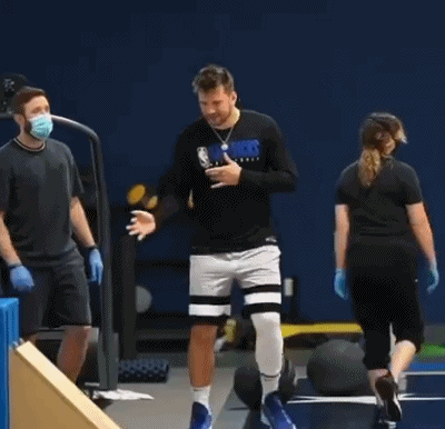 我的天！NBA成北美聯盟新老大，歷史最大合同年薪水接近8000萬