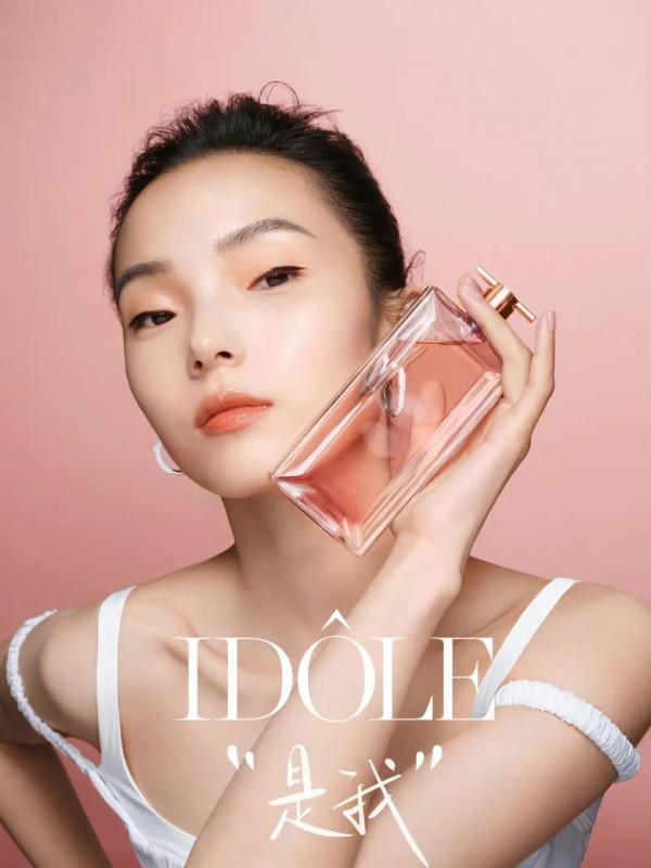 這張臉我們愛了很多年，你卻說她的長相“辱華”？