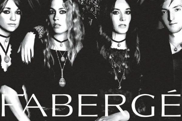 35歲希臘王子迎娶白富美,被廢流亡的王室,為啥全是“網紅名媛” 35歲希臘王子迎娶白富美,被廢流亡的王室,為啥全是“網紅名媛”