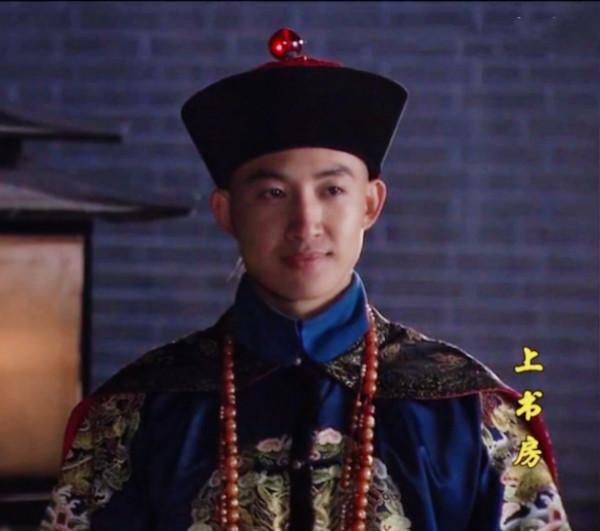 康熙帝幼子允秘：17歲封親王，被哥哥雍正捧在手心裡