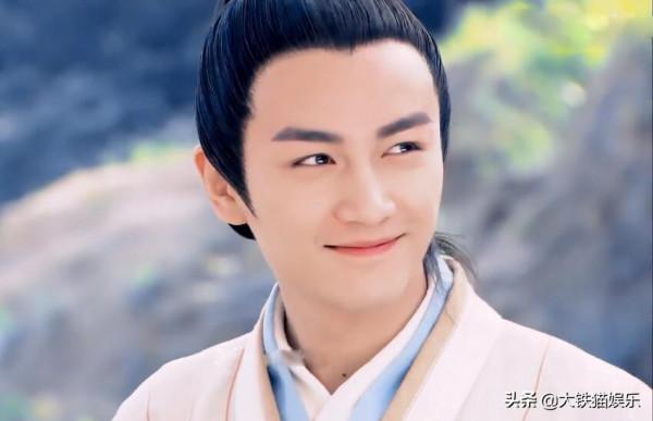 沒有對比就沒有傷害，同演林平之，把這8位男星放一起，差距明顯