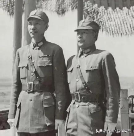 1950年元旦，胡宗南在西昌閱兵，軍容如何？整整一個團