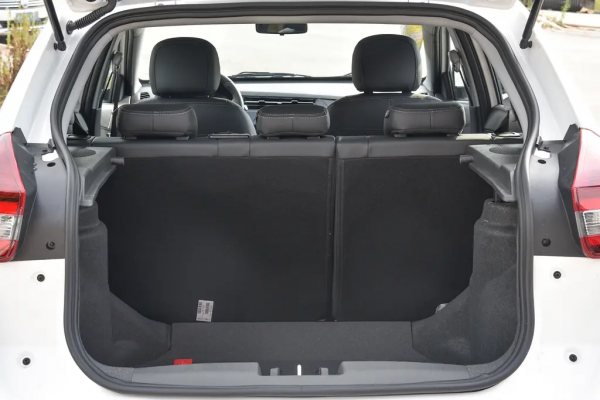 6萬不到就能買奇瑞瑞虎3x，小體型大靈活，配置到位