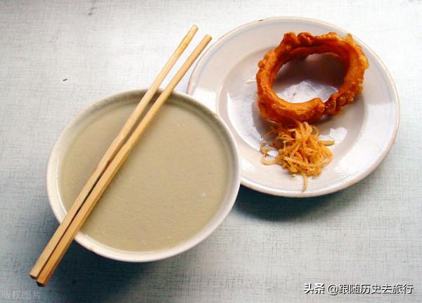 北京真的是美食荒漠嗎？來嚐嚐這些京味小吃，應該能掃走你的偏見