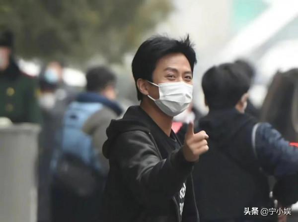 沒想到這8位明星竟是首次參加央視春晚，其中出道最久的已有22年