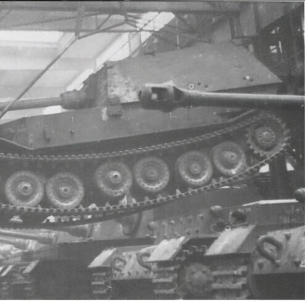 二戰德國&OpenCurlyDoubleQuote;斐迪南&rdquo;重甲出擊