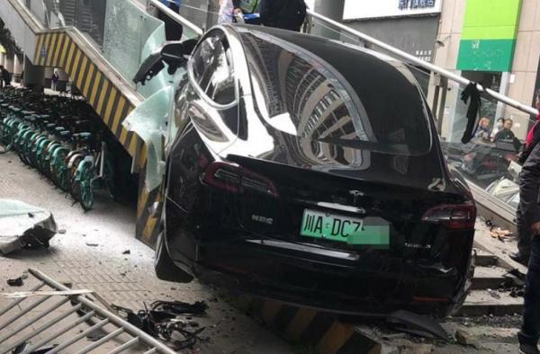 單踏板模式，特斯拉事故頻發的“元兇”？