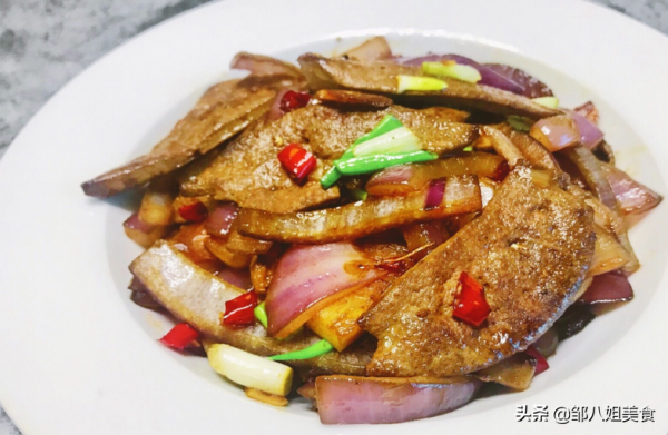 天冷不知道吃什麼？試試這5種菜，做菜香營養高，分享菜譜請收好