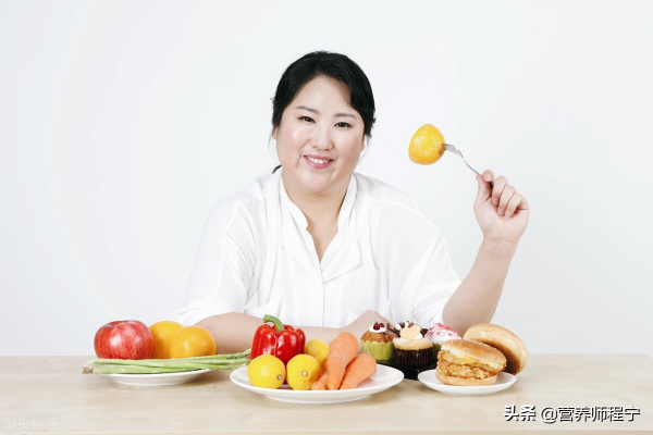 這3種水果口感不甜，糖分卻很高，吃著吃著就胖了