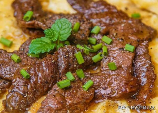 簡單美味的滑蛋嫩牛片,軟嫩鮮香,營養又解饞,孩子愛吃的美食 簡單美味的滑蛋嫩牛片,軟嫩鮮香,營養又解饞,孩子愛吃的美食