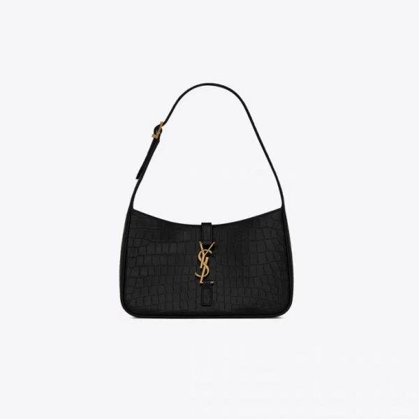 馬丁靴+連衣裙=秋冬王炸組合，顯高顯瘦，時髦慘了