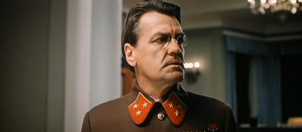 蘇德戰爭初期的反擊命令，防禦尚且力有不逮，為何突然要求反擊？