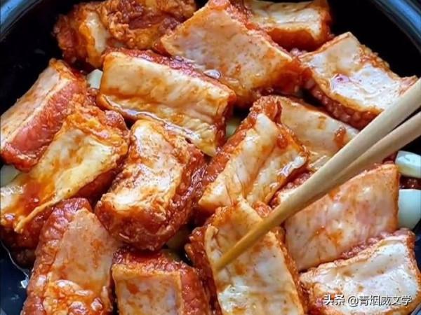 排骨燜玉米的做法,簡單易學,美味好吃 排骨燜玉米的做法,簡單易學,美味好吃