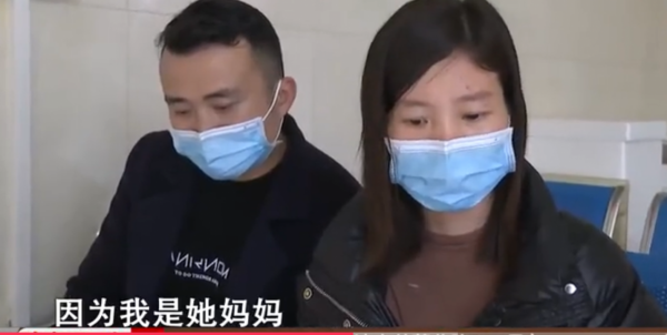 11歲“麻花女孩”李潔智力低於2歲，後背植入30顆螺釘，後來怎樣