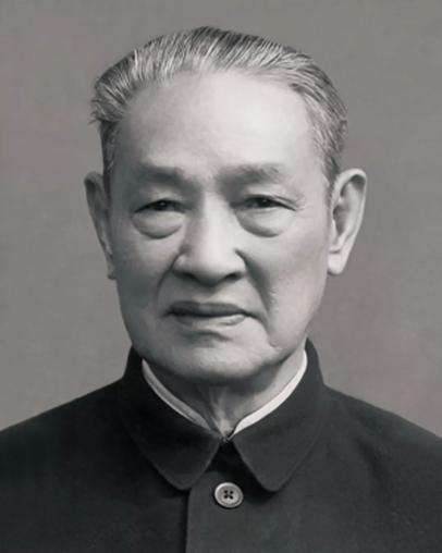 四野兵臨城下,蔣軍要求起義,我軍政委搖頭:你們只能投降 四野兵臨城下,蔣軍要求起義,我軍政委搖頭:你們只能投降