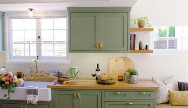 吸血鬼日記女主豪宅首曝光!室內裝修意外簡潔,網友:很有品味 吸血鬼日記女主豪宅首曝光!室內裝修意外簡潔,網友:很有品味