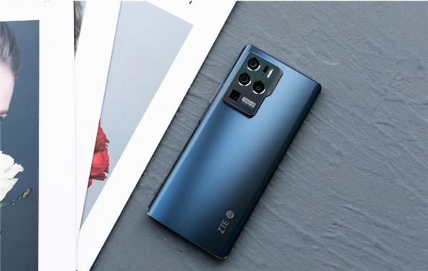 6400萬四攝無奈加速退場,重回3998!66W+曲面屏 6400萬四攝無奈加速退場,重回3998!66W+曲面屏