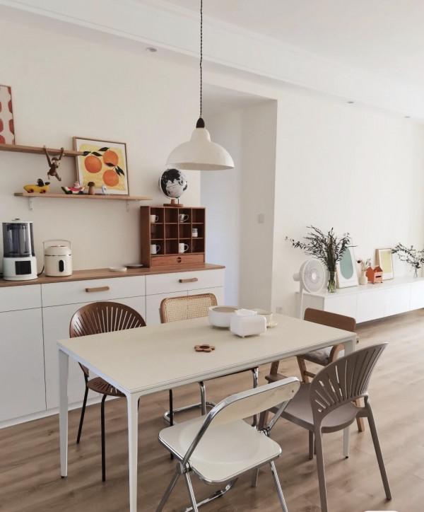 不跟風追求“假精緻”，只花不到18w，我把小家裝得舒適簡單