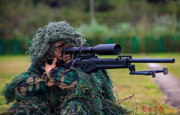 圍觀狙擊手訓練,看他們如何“一擊制勝” 圍觀狙擊手訓練,看他們如何“一擊制勝”