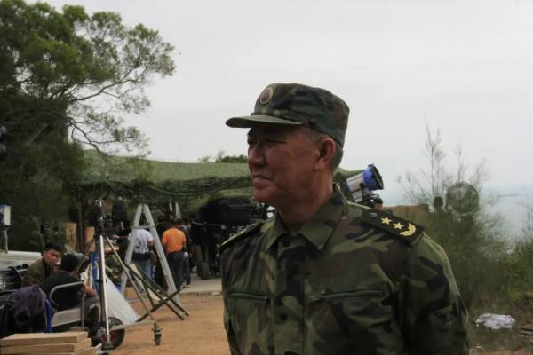 《王牌部隊》開播，黃景瑜肖戰鍾楚曦主演，李幼斌何政軍再度搭檔