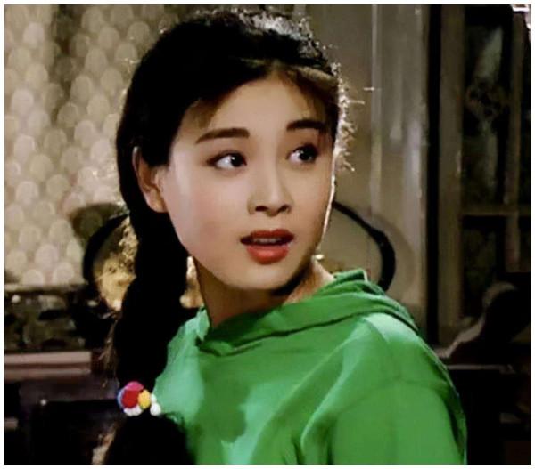 演員趙明明：為愛息影，生女後被棄，被婚姻傷透的心不敢再開啟