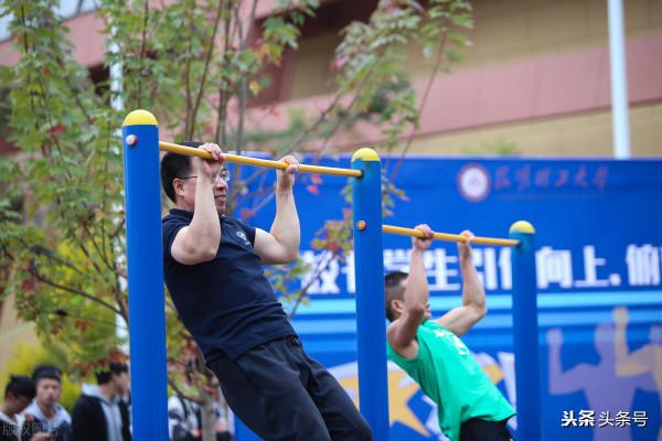 具備20個引體向上能力後再想快速提升,這種訓練方法您試過嗎? 具備20個引體向上能力後再想快速提升,這種訓練方法您試過嗎?