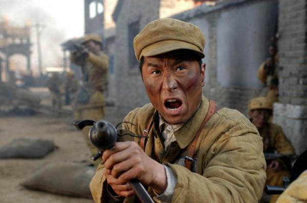 《亮劍》黑島森田和段鵬重聚,兩人戲內雖然是敵人,戲外卻是好友 《亮劍》黑島森田和段鵬重聚,兩人戲內雖然是敵人,戲外卻是好友