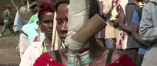 剛果女兵:為了證明自己比男人強,每次都衝在最前面 剛果女兵:為了證明自己比男人強,每次都衝在最前面