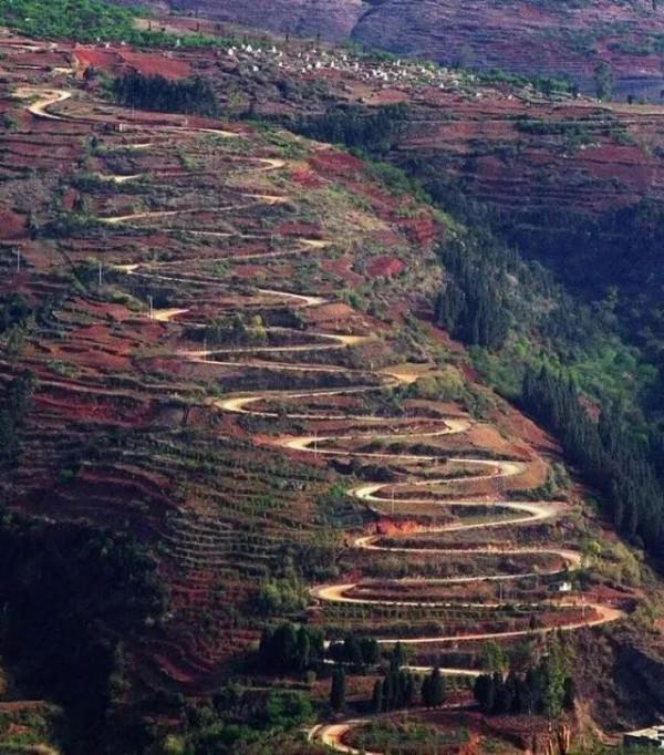 我國十大地勢驚險的公路,風景如畫但會讓你笑中帶淚,你去過哪個 我國十大地勢驚險的公路,風景如畫但會讓你笑中帶淚,你去過哪個