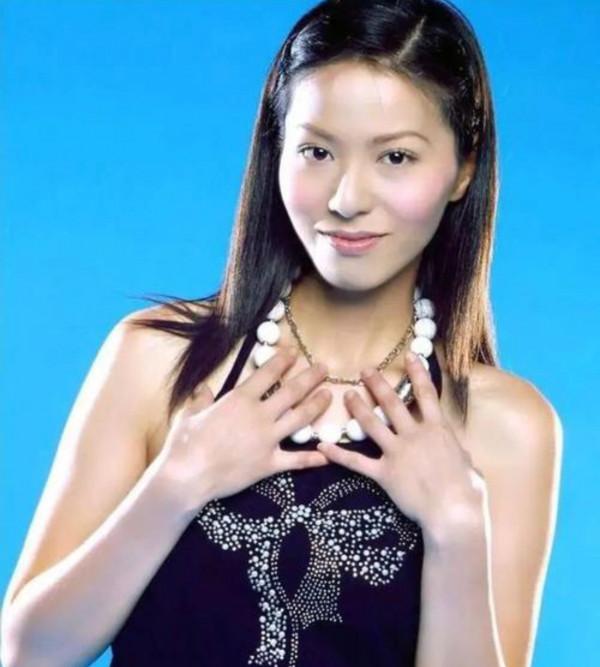 不穿華服,不化濃妝,TVB“警花”們或英氣或高冷,個個是經典 不穿華服,不化濃妝,TVB“警花”們或英氣或高冷,個個是經典