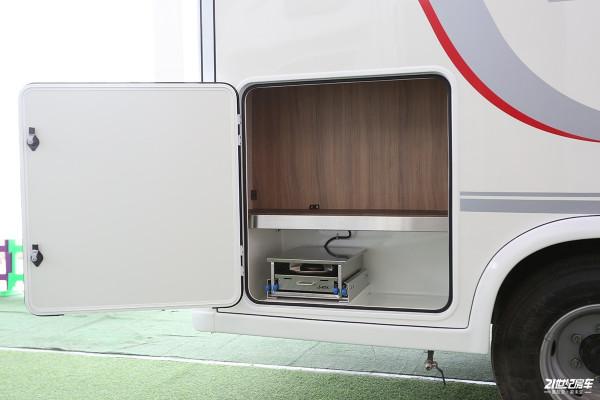 途佳H300高性價比平頭輕卡房車，選裝的配置它居然標配