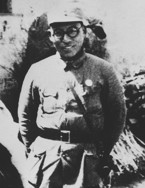 陳毅與張茜相愛32年，曾衝動大鬧離婚，臨終前坦言：我對不起你