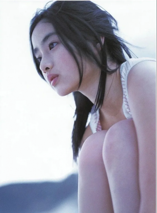 被凸嘴困擾的中國女孩，都是隱藏的大美人