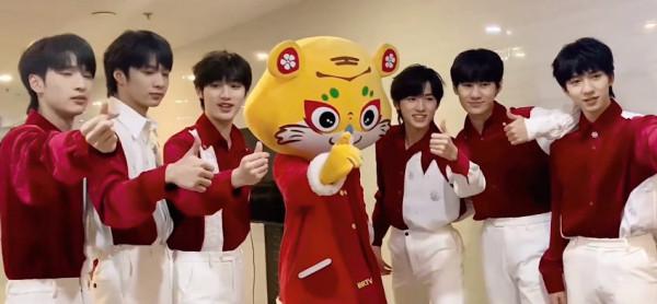 時代少年團北京臺春晚錄製路透，你期待嗎？