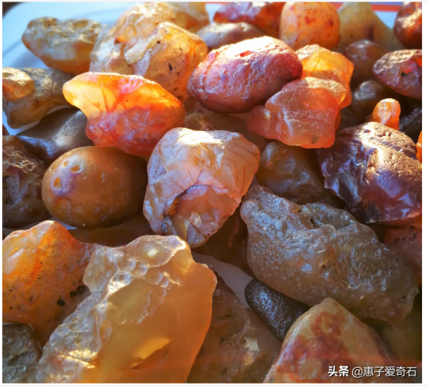 黑龍江奇石玉石一覽,一個石農的一塊石頭賣了30萬 黑龍江奇石玉石一覽,一個石農的一塊石頭賣了30萬