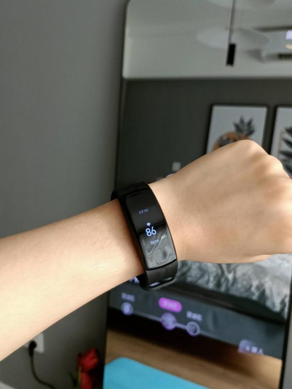 自己在家也可以做自己的健身教練:FITMORE智慧健身鏡體驗 自己在家也可以做自己的健身教練:FITMORE智慧健身鏡體驗