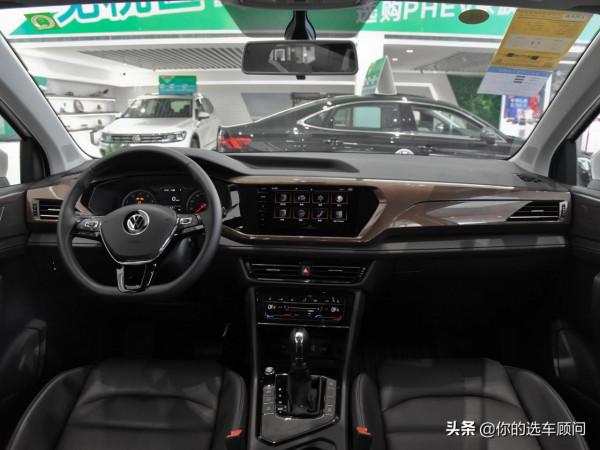 品質放心5.9L低油耗，好停車空間大的德國合資SUV，實拍大眾途嶽