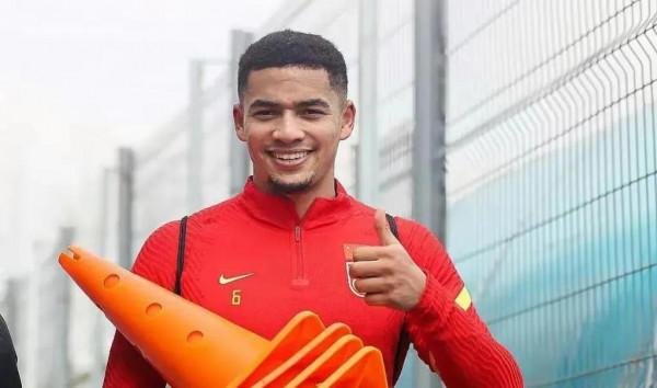 國足集訓多國腳被邀請！上海山東或有收穫，廣州可能很受傷