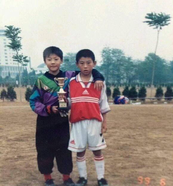 王大雷故事匯，中超第一寵妻狂魔，獨愛守門，國足第一“門鋒”