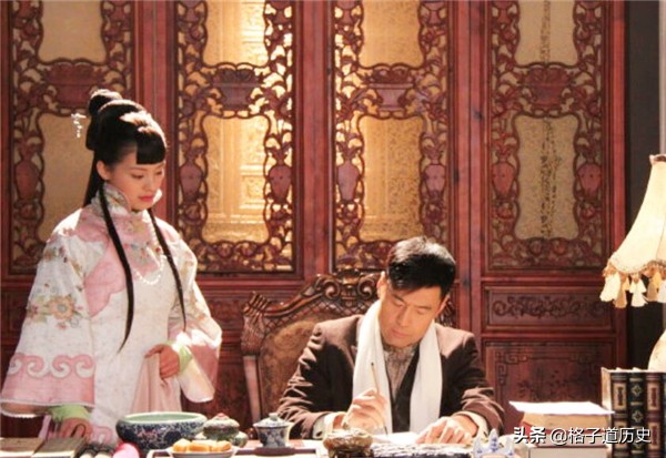 父親娶了一個繼母,只穿旗袍不幹活,44年後才知她的身份 父親娶了一個繼母,只穿旗袍不幹活,44年後才知她的身份