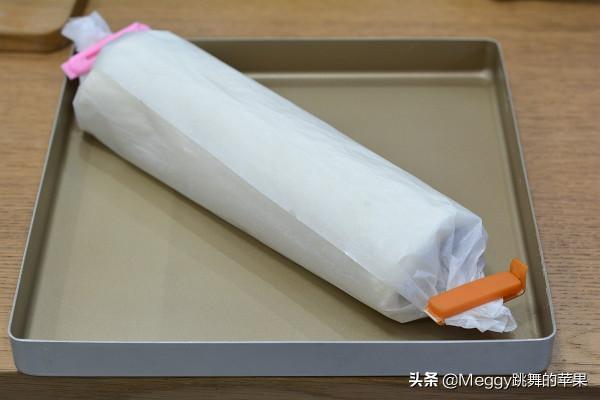 天使蛋糕卷，外皮白如雪，奶油餡口感像冰淇淋，這餡你肯定沒吃過