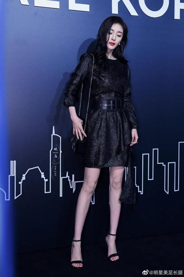 楊冪參加活動圖 楊冪參加活動圖