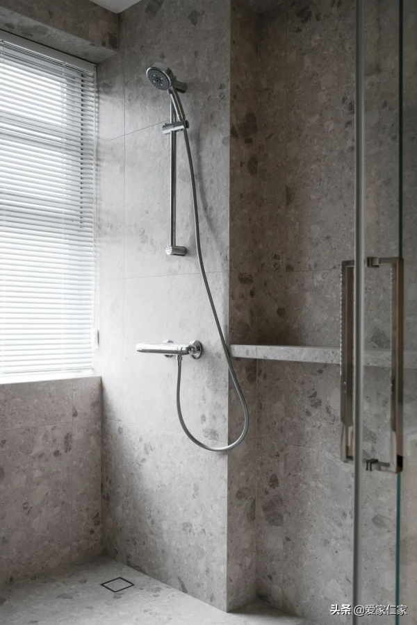 老房翻新，打造150㎡的溫潤居所