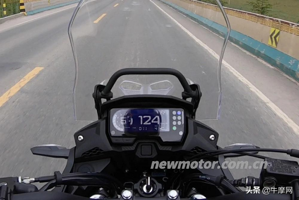 本田CB400X高原測試總結,不出意外會大火 本田CB400X高原測試總結,不出意外會大火